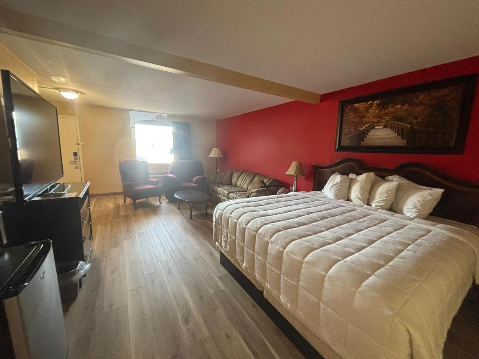 Harrisburg Economy Inn & Suites المظهر الخارجي الصورة